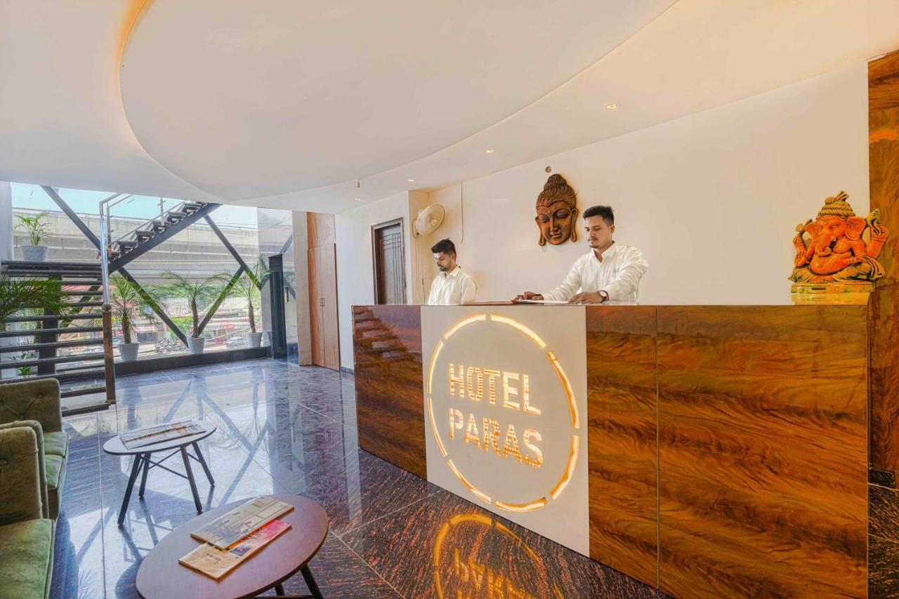 Hotel Paras Chandigarh Zirakpur Exterior photo