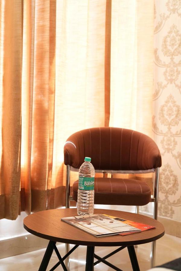 Hotel Paras Chandigarh Zirakpur Exterior photo