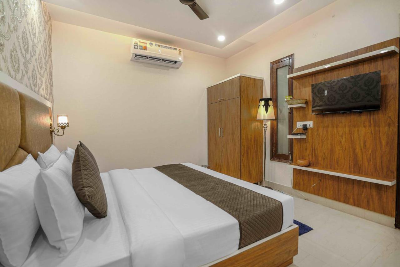 Hotel Paras Chandigarh Zirakpur Exterior photo